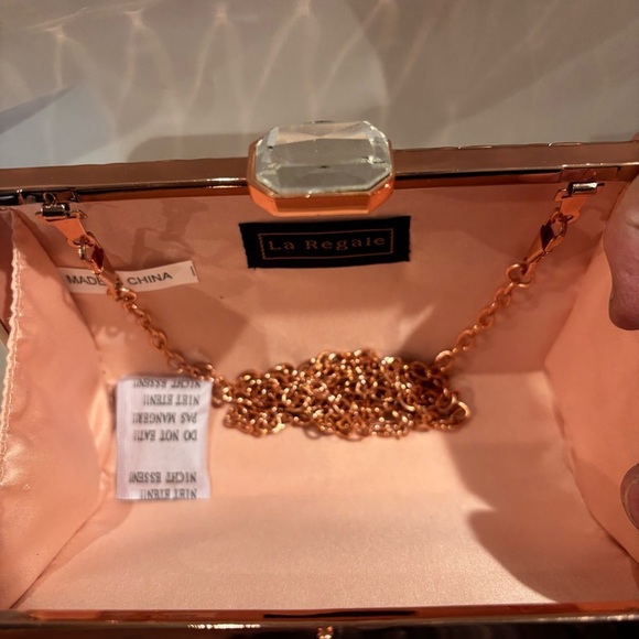 LA REGALE Cage Rose Gold Clutch Bag with a Strap To Convert to Crossbody. - Picture 11 of 13